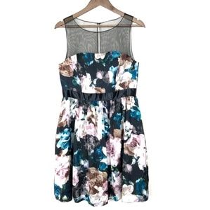 *Last chance going to good will tomorrow** Adriana Papell Floral Cocktail Dress